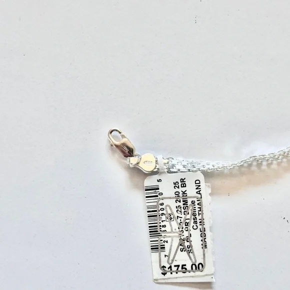 Brand Name Sterling Silver Heart Chain Bracelet - Picture 3 of 3